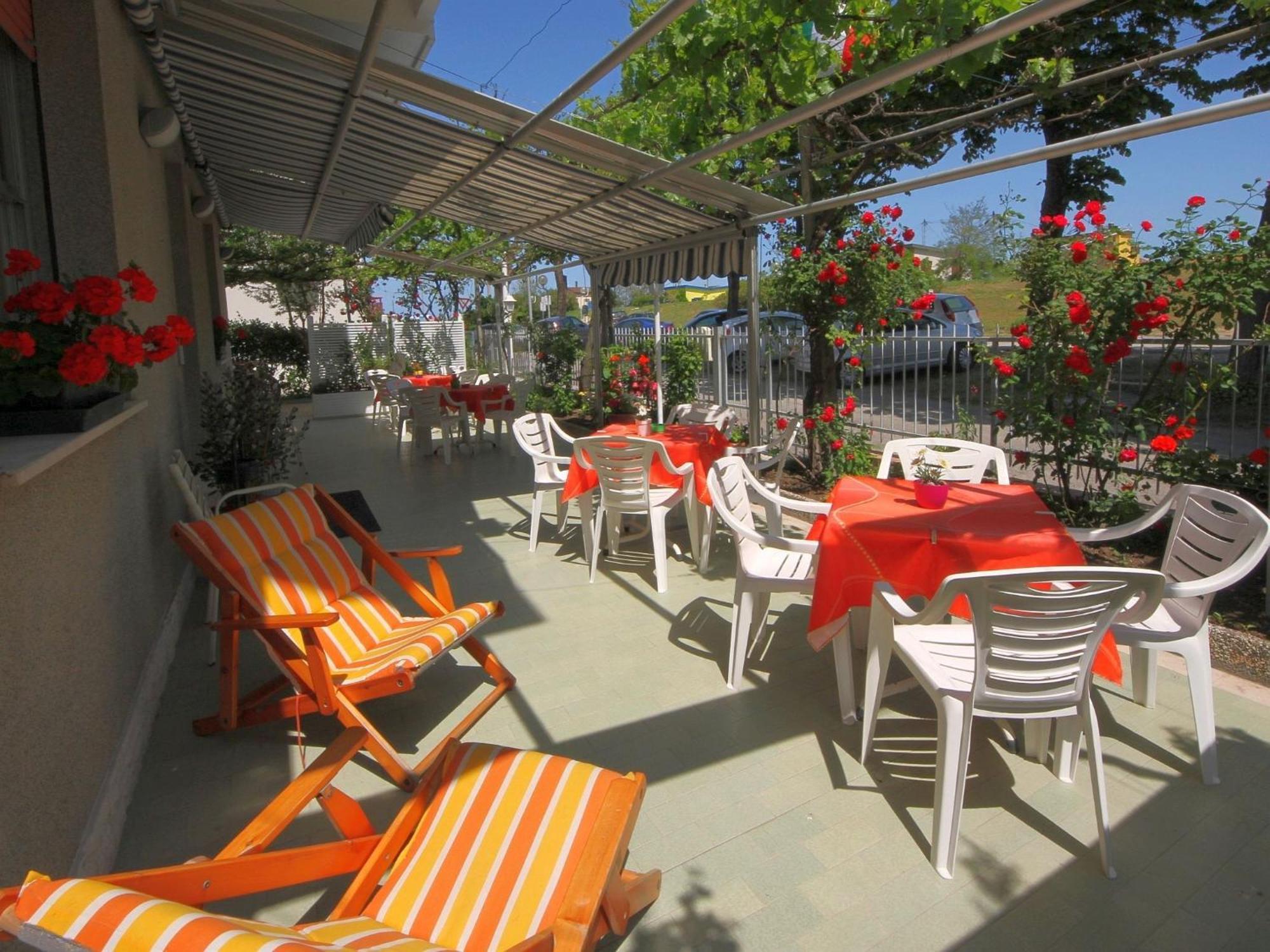 Villa Lauda B&B Rimini Exterior photo